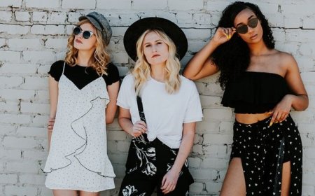 Ladies Wholesale Clothing UK in Demand