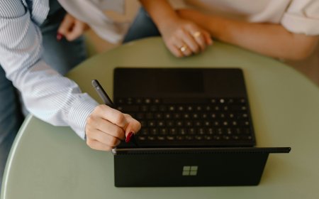 Focus in the Age of Distraction: How Masters Thesis Writing Assistance Supports Student Success