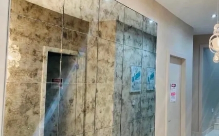 Antique Mirror Backsplash Kitchen Ideas That Blend Elegance and Functionality