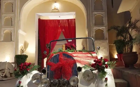 Discover Vintage Car Rental in Jaipur for a Timeless Journey