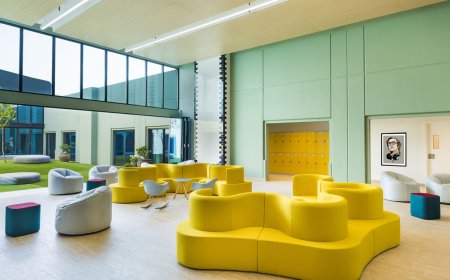 Top 2025 Trends Shaping Commercial Interior Design and Corporate Office Interiors