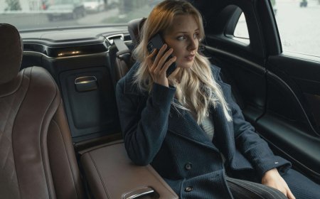 Luxury Car Hire in London with Driver – Reserve Yours for the Perfect Trip