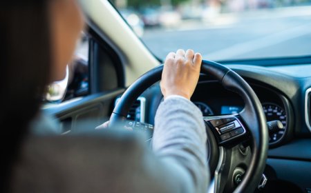 Top 5 Driving Schools in Melbourne West