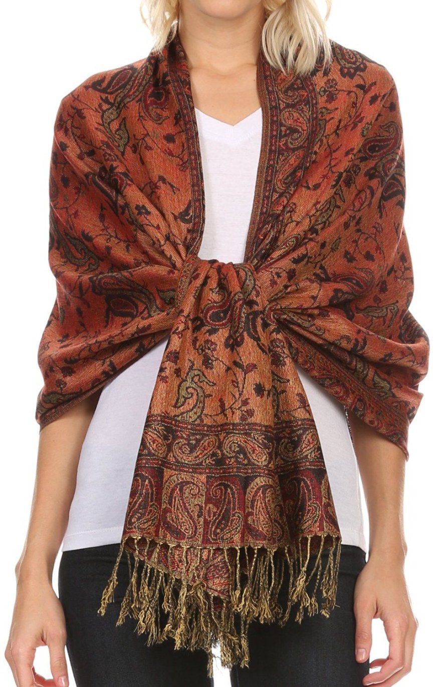 Timeless Grace: Discovering the Elegance of the Pashmina Shawl