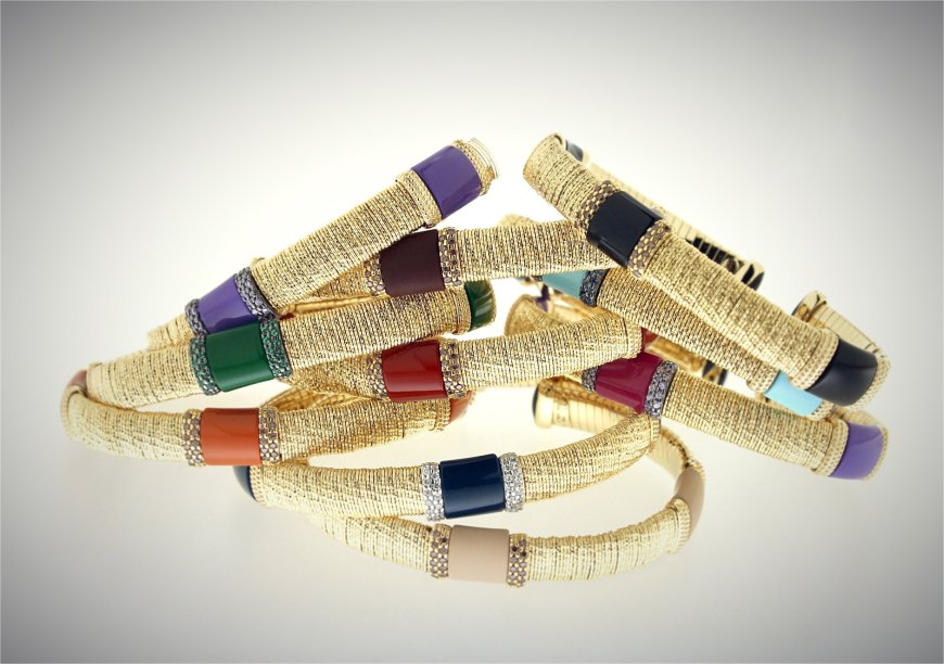 Jewelry Store Owners: Why You Need a Wholesale Jewelry Strategy