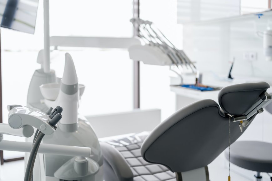 שיקום הפה באשדוד כולל טיפולים משקמים על גבי שתלים ברמה הגבוהה ביותר