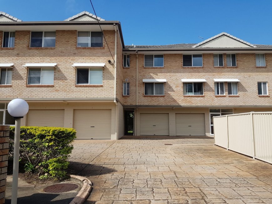 Aroona Real Estate Agents – Houses for Sale & Rent